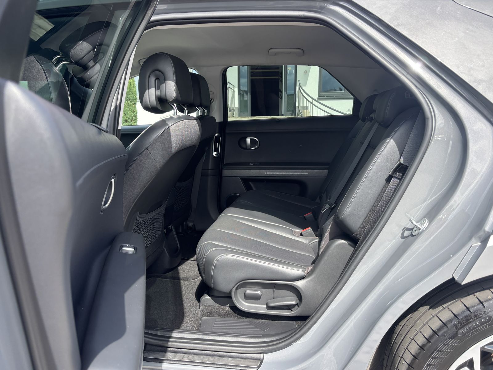 Hyundai Ioniq 5 Uniq 4WD PIXEL HUD SOLAR 360° RELAX AHK foto 12