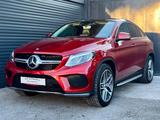 Mercedes-Benz GLE 350d 4Matic 9G-Tronic AMG Line #designo#360 - Mercedes-Benz GLE 350: Coupé