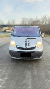 Opel Vivaro 9-Sitzer - gebrauchte Opel Vivaro aus dem Jahr 2007