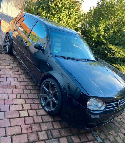 Volkswagen Golf 4 GTI 1.8T AGU 6 Gang