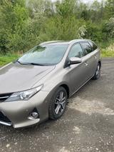 Toyota Auris Life 1,6-l-Valvematic Life - Toyota Auris: Valvematic