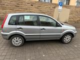 Ford Fusion 1,4L in gutem Zustand bei 86900km - gebrauchte Ford Fusion aus dem Jahr 2005