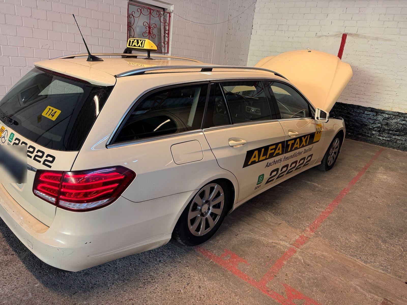 Mercedes-Benz E200 2015 — engine 136 HP (100kW)