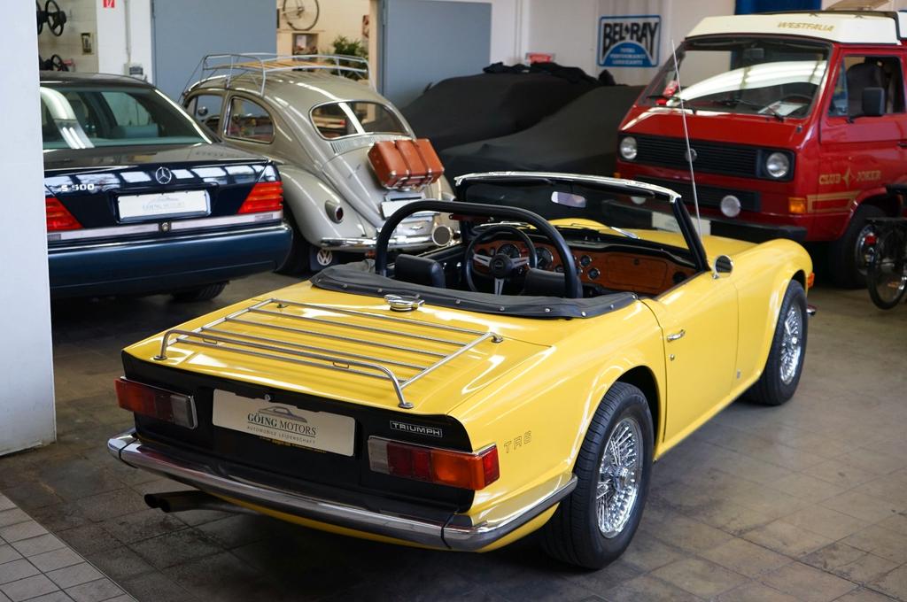 Triumph TR6