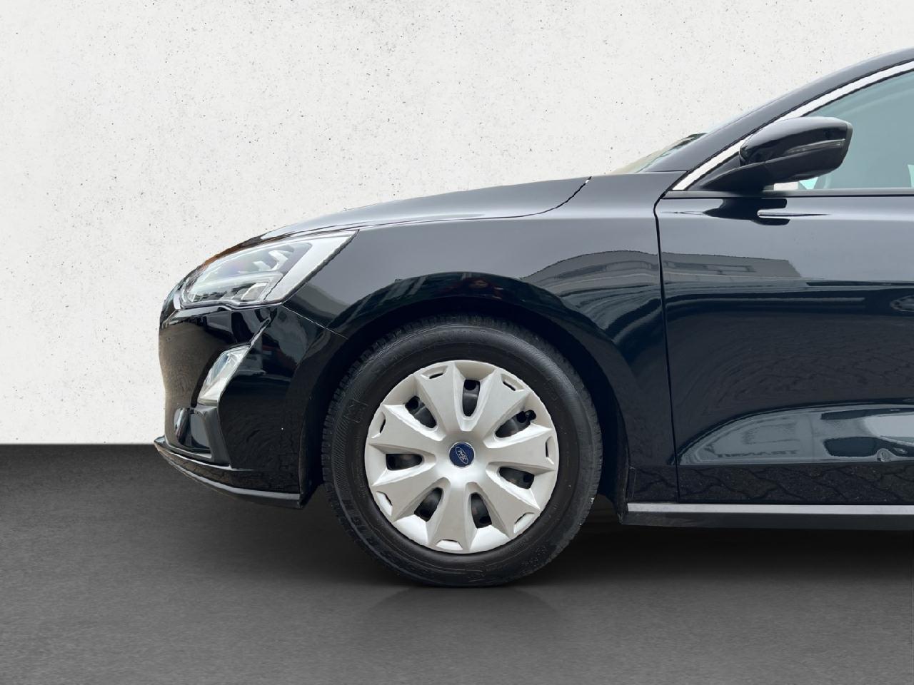 Ford Cool & Connect 1. Hand, Winter-Paket, CarPlay