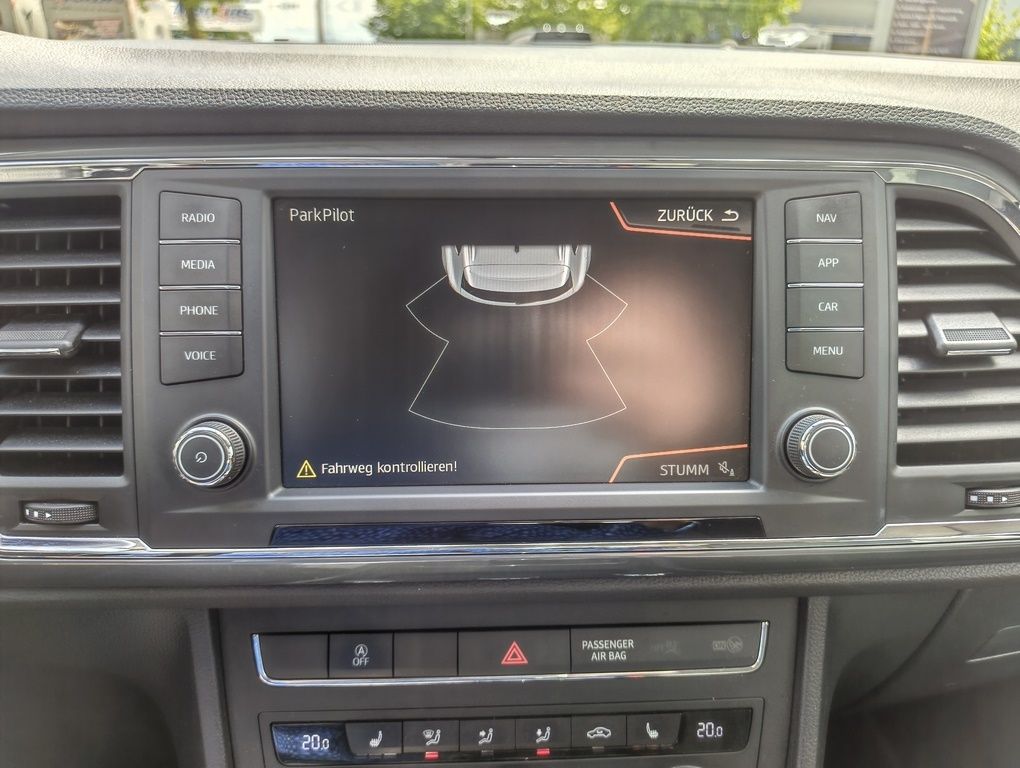Fahrzeugabbildung SEAT Ateca Style 1.5 TSI ACT 4Drive DSG ALLRAD + AHK