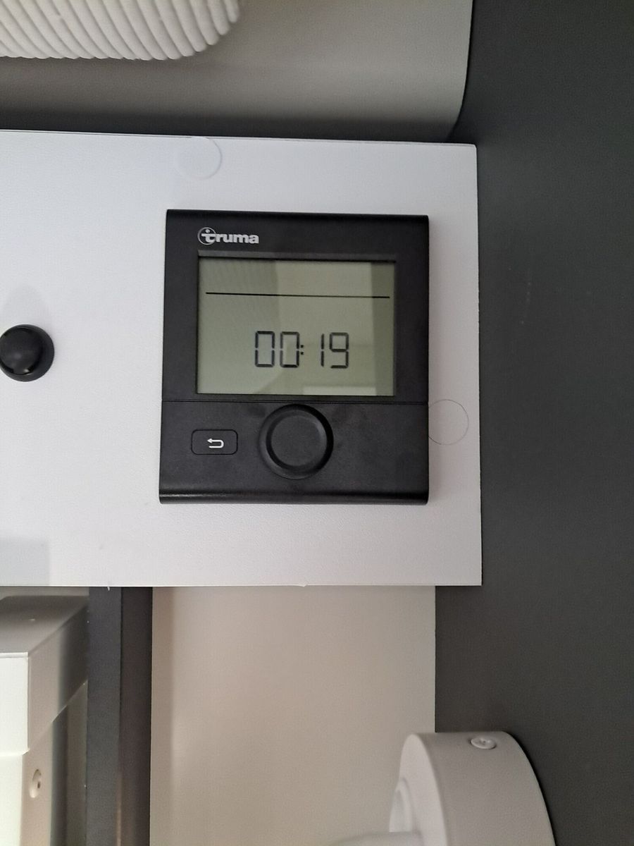 Fahrzeugabbildung Forster T F699 EB LTE,Solar,Markise,Lithium,Hubbett