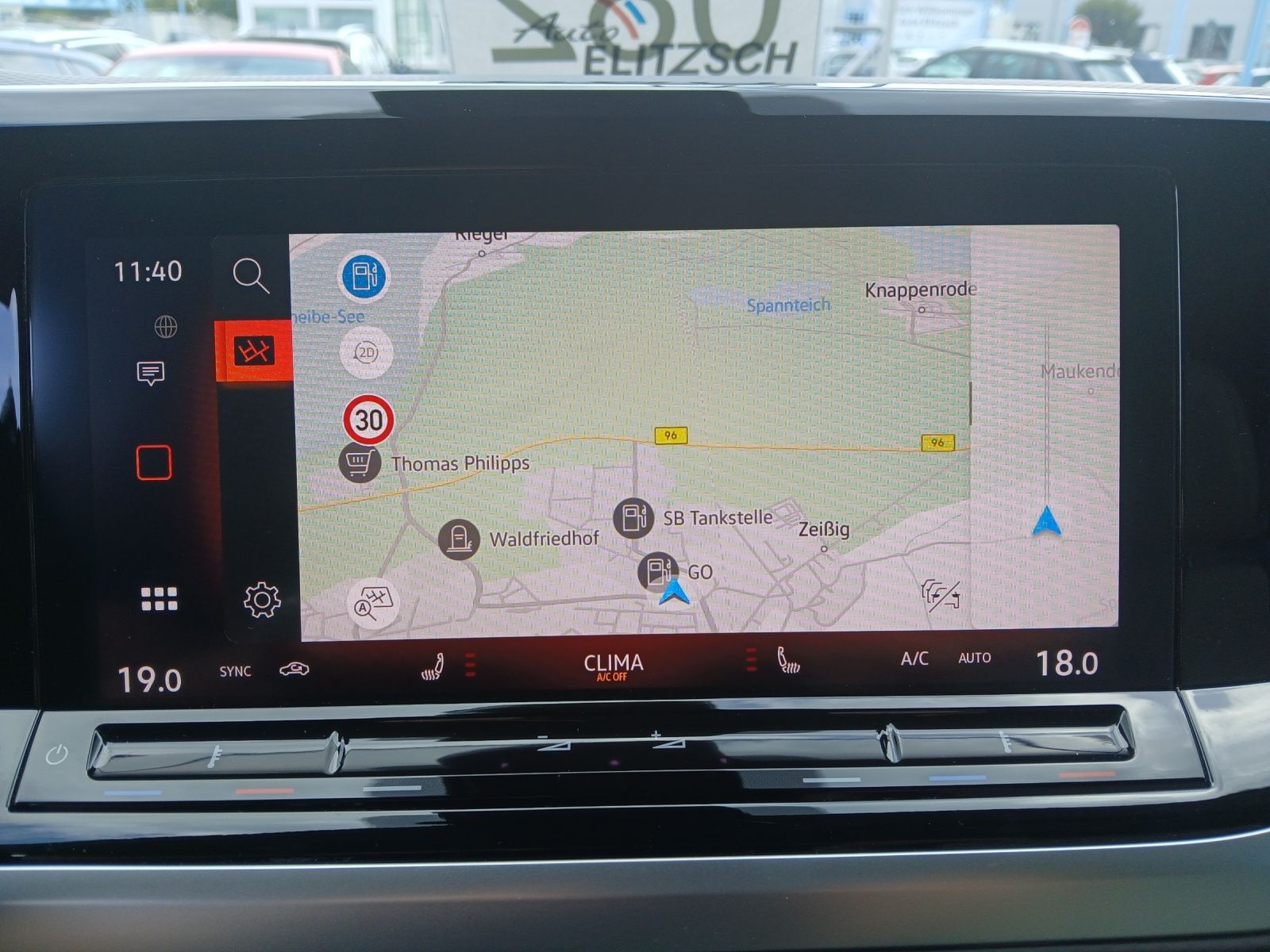 Fahrzeugabbildung Volkswagen T7 Multivan TSI Edition 7- DSG AHK NAVI IQ.LIGHT