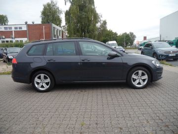 Volkswagen Golf - 4