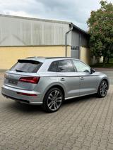 Audi SQ5 TDI tiptronic quattro - - silberne Audi SQ5