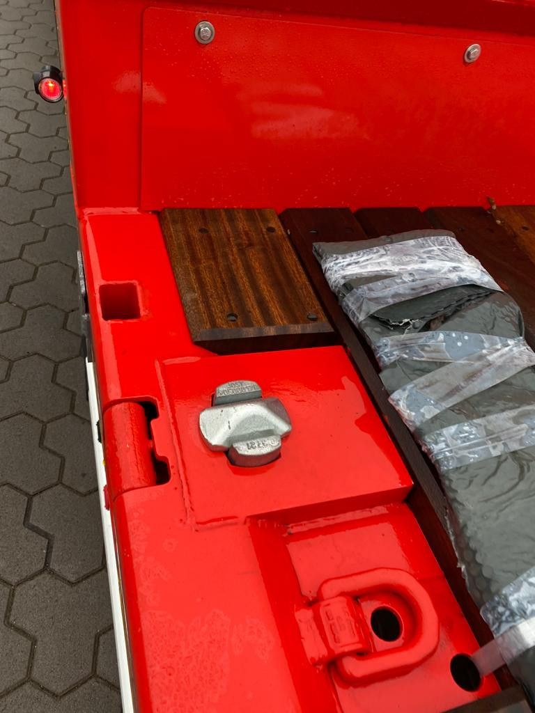 Fahrzeugabbildung Kässbohrer K.SLA 3 ausziehbarer tele Tiefbett Auflieger
