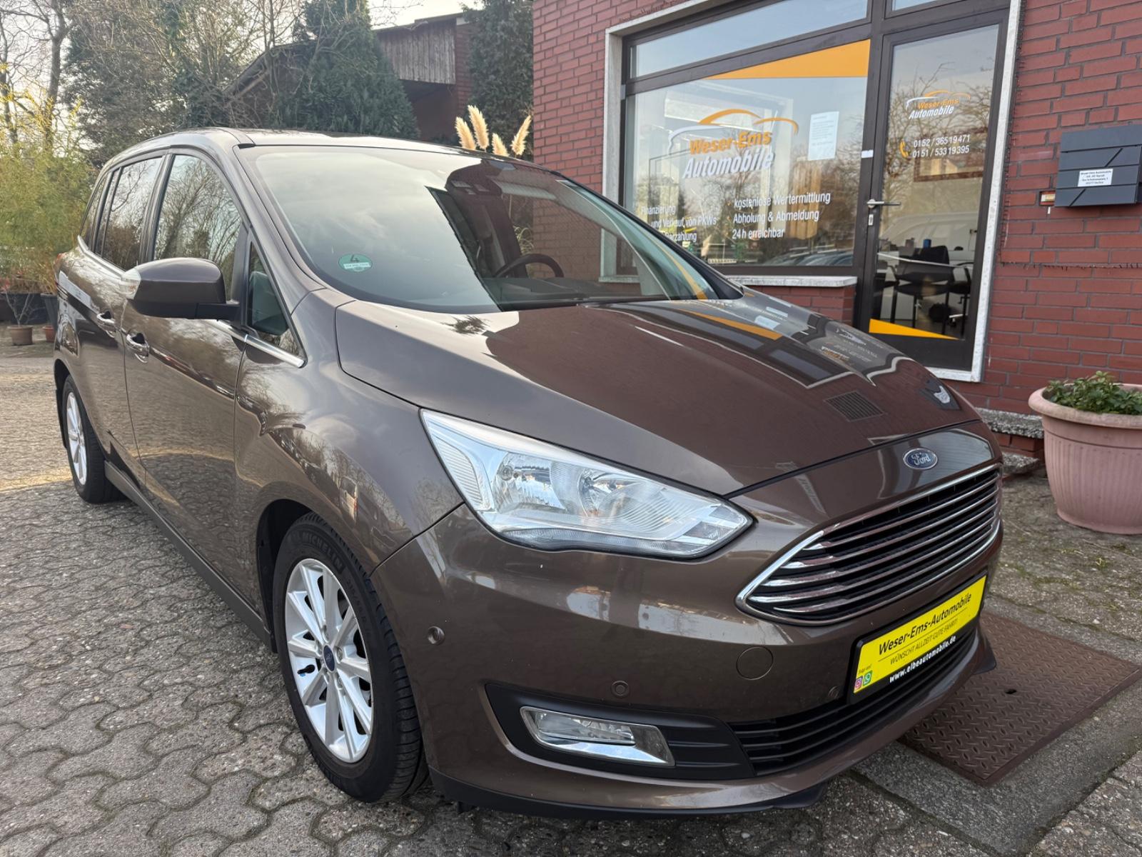 Ford Grand C-Max Titanium NAVI KAMERA AHK SHZ 2.HND