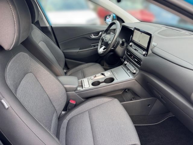Fahrzeugabbildung Hyundai KONA Trend Elektro 2WD Navi Soundsystem LED ACC