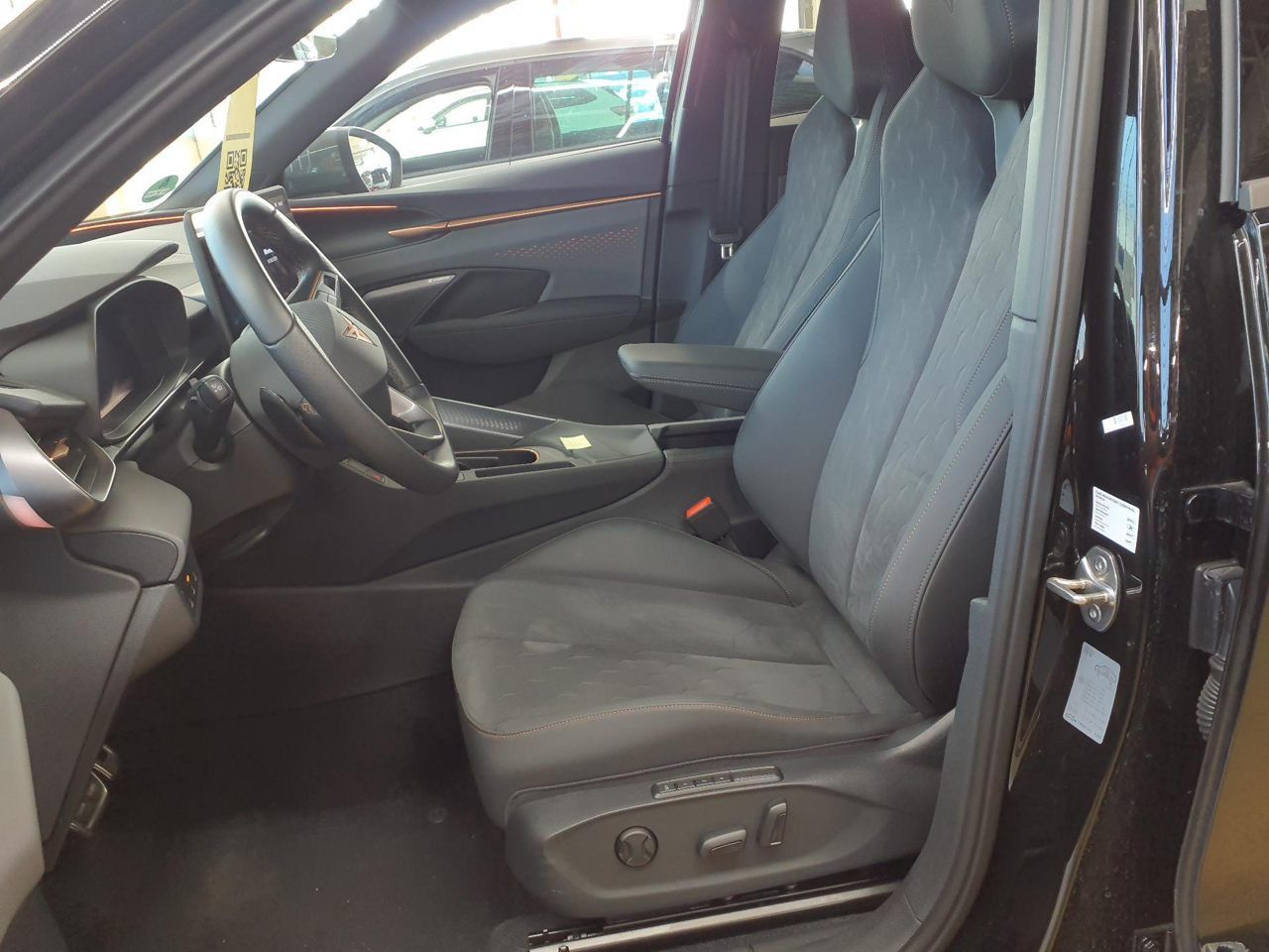 Cupra Terramar 2.0 TSI 4Dr. Matrix-ultra Edge 01.31Gar foto 4