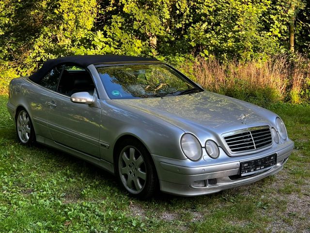 Mercedes-Benz CLK 320 Cabrio AVANTGARDE Final Edition V6