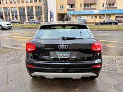 Fahrzeugabbildung Audi Q2 30TDI Sport SHZ Temp Sportsitze Navi Garantie