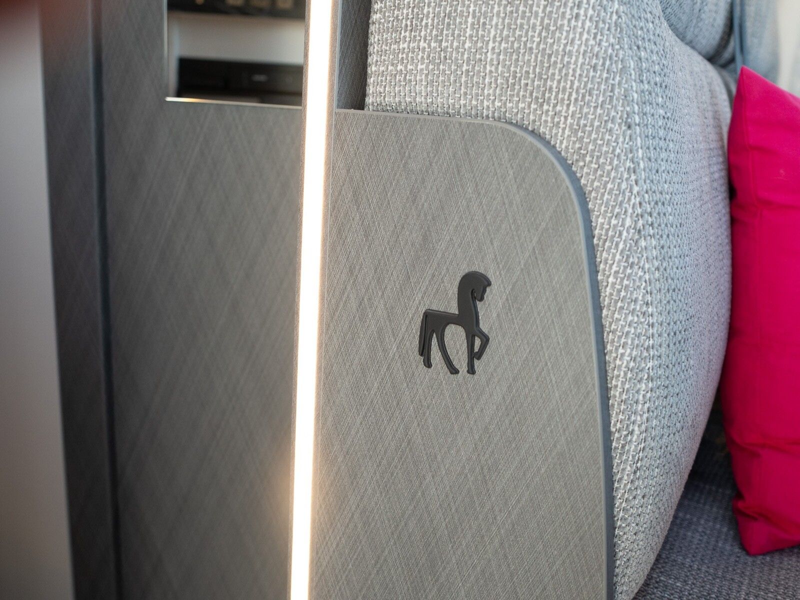 Fahrzeugabbildung Etrusco V Ford 6.6 SF Complete Selection, Dieselheizung