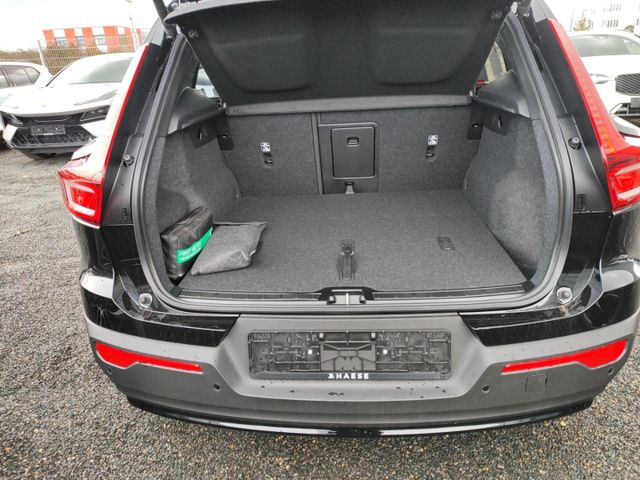 VOLVO EX40 (Bild 11 von Array)