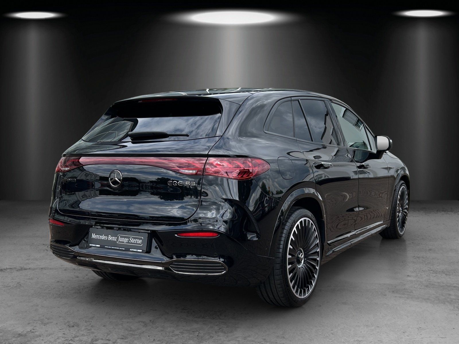 Fahrzeugabbildung Mercedes-Benz EQE 53 AMG Premium DYNAMIC+ Keramik DISTRO Hyper