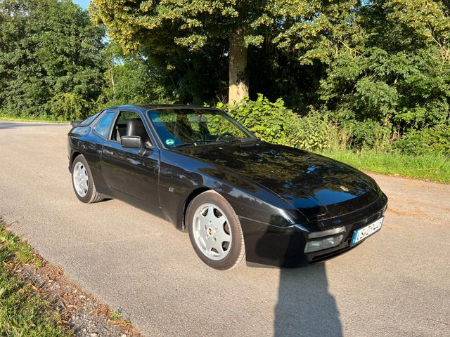 Porsche 944 Turbo