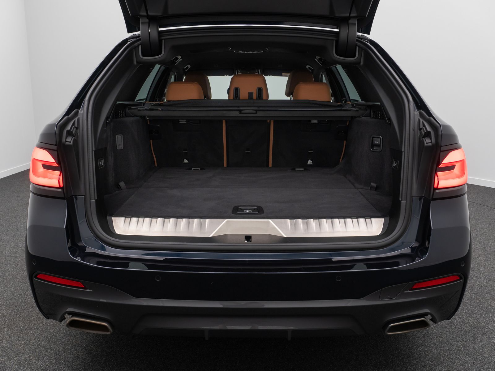 Fahrzeugabbildung BMW 530e xD M Sport DAB Kamera Alarm 4*Klima Leder