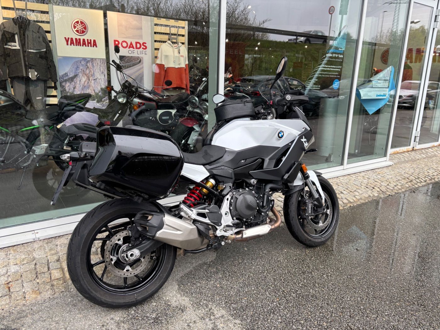 Fahrzeugabbildung BMW F 900 XR 4 Pakete Seitenkoffer