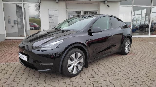 Tesla Model Y Long Range Dual AWD