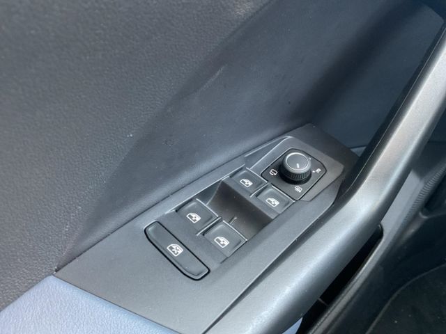T-Cross 1.0 TSI Style Navi Apple CarPlay DAB+