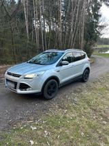 Ford  Kuga - Ford Kuga: Limousine