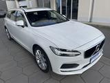Volvo V90 Kombi  HUD  CAM  1.Hand  Panorama  18"Alu - Volvo V90 Gebrauchtwagen