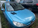 Peugeot PEUGEOT 206 AUTOMATIK, BJ 2001, Km 87340, ... - Peugeot 206 Gebrauchtwagen in Stuttgart