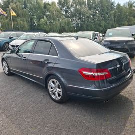 Mercedes E 200 - 7