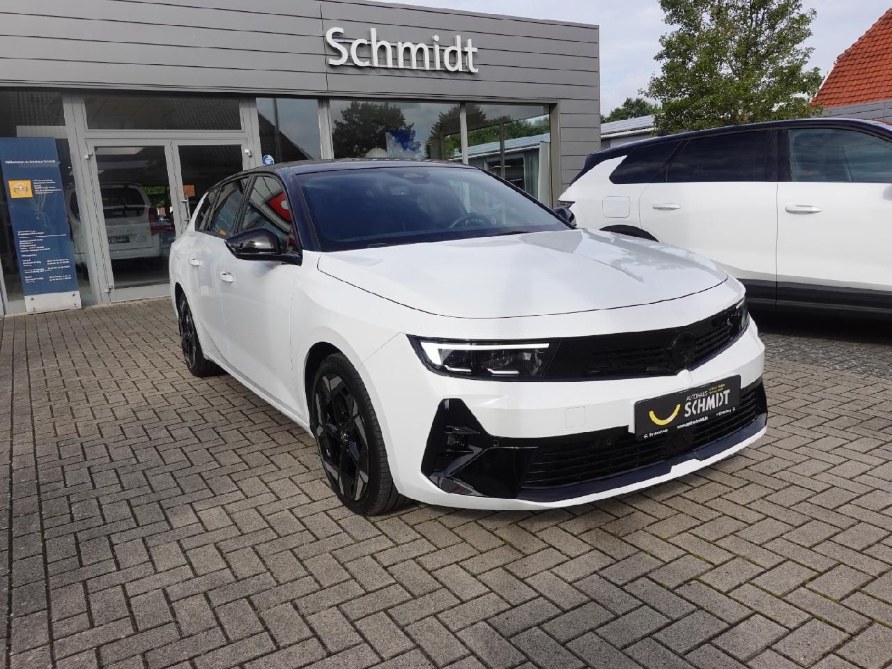 Fahrzeugabbildung Opel Astra L Sports Tourer GSe Plugin Hybrid