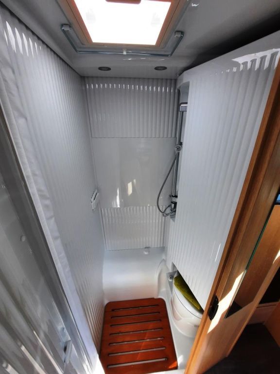 Fahrzeugabbildung Sunlight V 67S ADVENTURE EDITION Verfüg./Sparen Sie 2.357