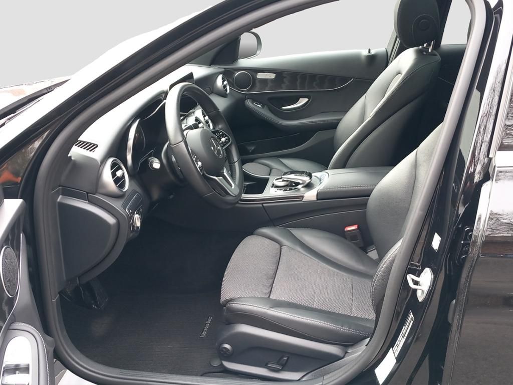 Fahrzeugabbildung Mercedes-Benz C 220 d 4MATIC T-Modell Panorama-Dach*Kamera*LED