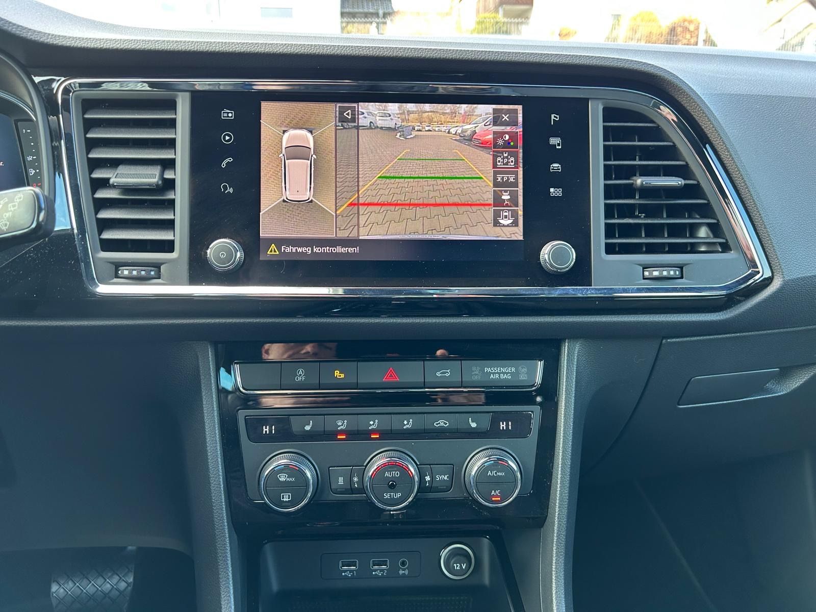 Fahrzeugabbildung SEAT Ateca Xcellence°DSG°AHK°1.Hand°Standheizung°LED°