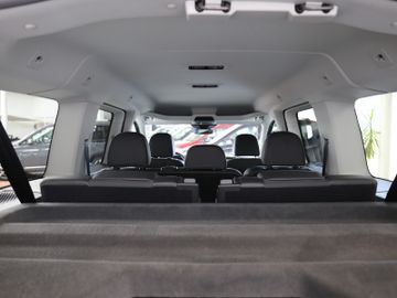 Volkswagen Caddy Maxi eHYBRID DSG STYLE AHK 7SITZE 5J GAR.