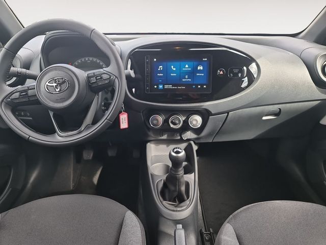 Aygo X Play