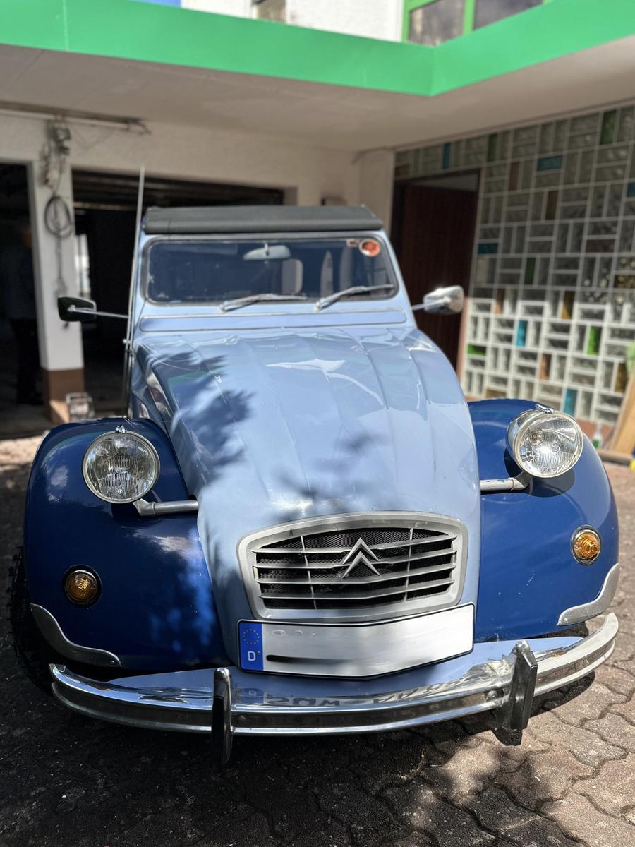 Citroën 2CV6 Club · 1987 · Zweifarb-Paris-Design · 65Tkm