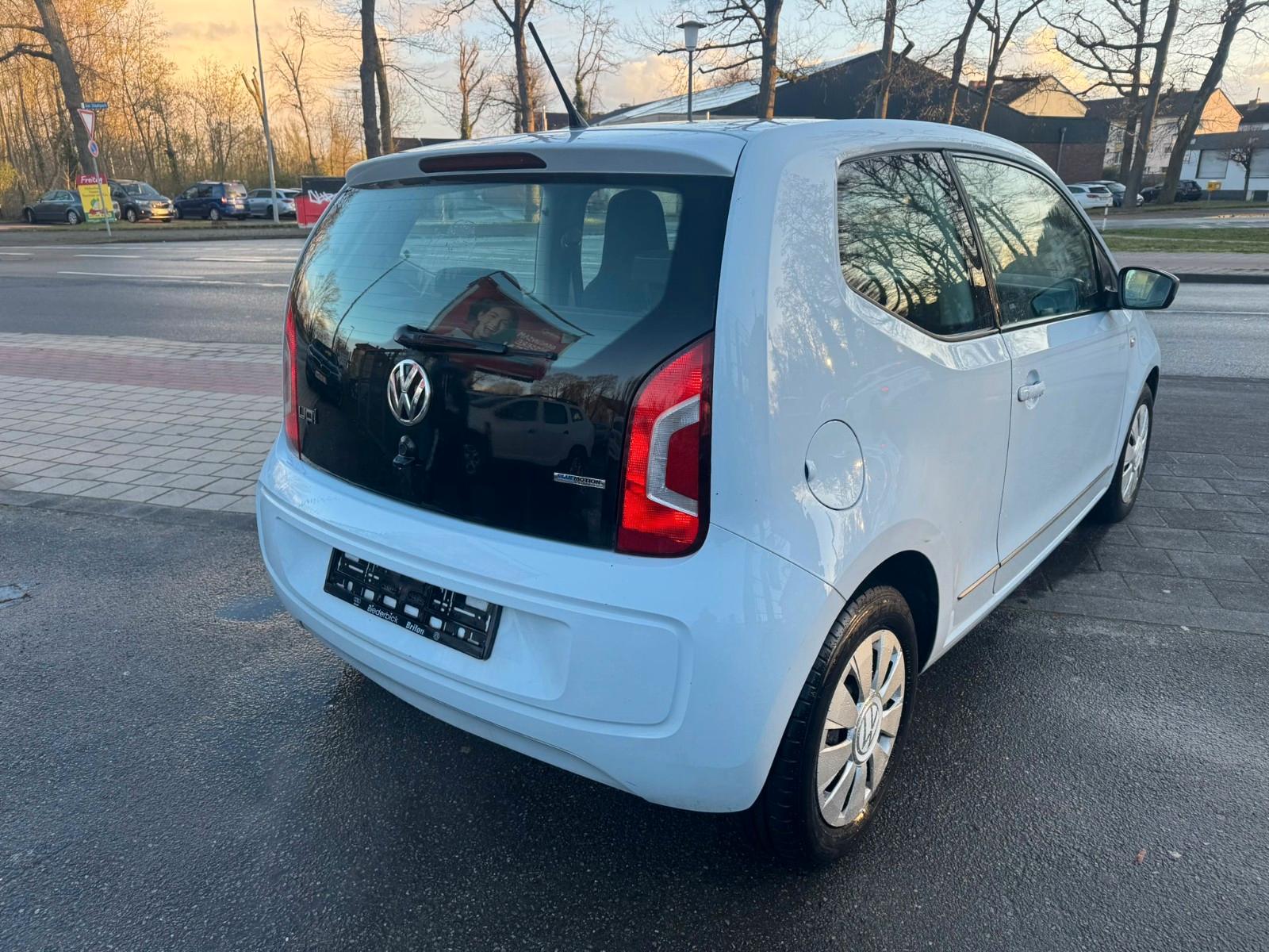 Volkswagen up! cheer up! BMT