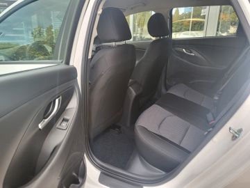 Fahrzeugabbildung Hyundai i30 FL 1.0 T-GDI M/T (48V) Select  FunktionsP