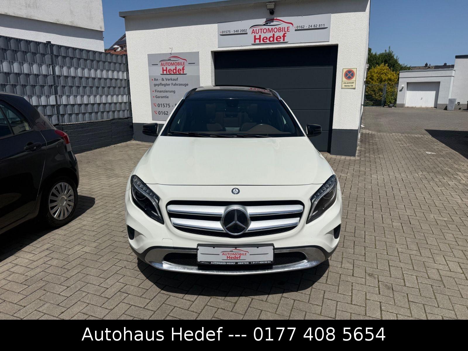 Mercedes-Benz GLA 250  4Matic Edition 1 - PANAROMA - AUTOMATIK