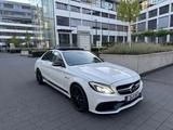 Mercedes-Benz C 63 AMG | Keyless | Pano | Distr. | IWC | Burm. - Mercedes-Benz C 63 AMG: Weiß