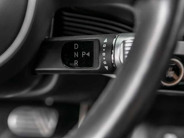 Hyundai Ioniq 5 Uniq Elektro 4WD Digitales Cockpit Navi