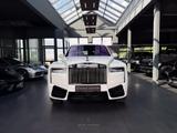 Rolls-Royce Cullinan BLACK BADGE SERIES II/BESPOKE/STAR/BLUE - weiße Rolls-Royce Cullinan