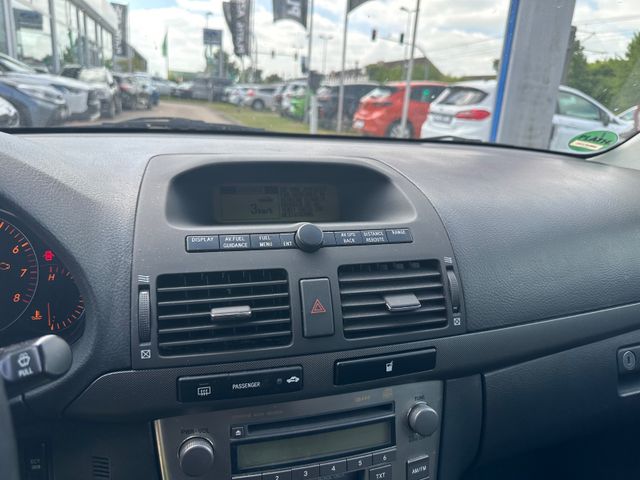 Toyota Avensis  Kombi 1.8 Sol