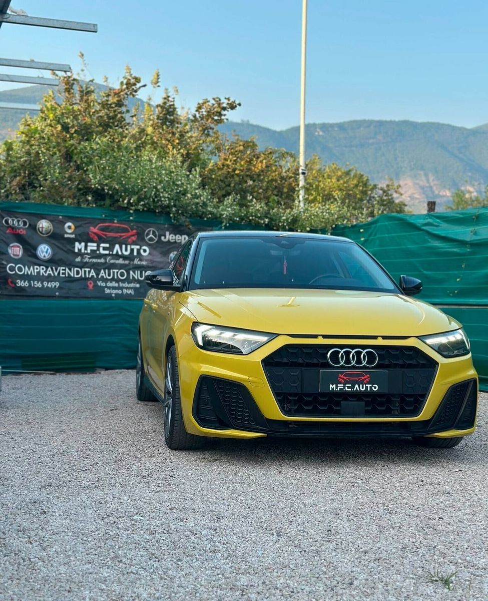 Audi A1 2023 SPB S-line Identity Black GARANZIA 