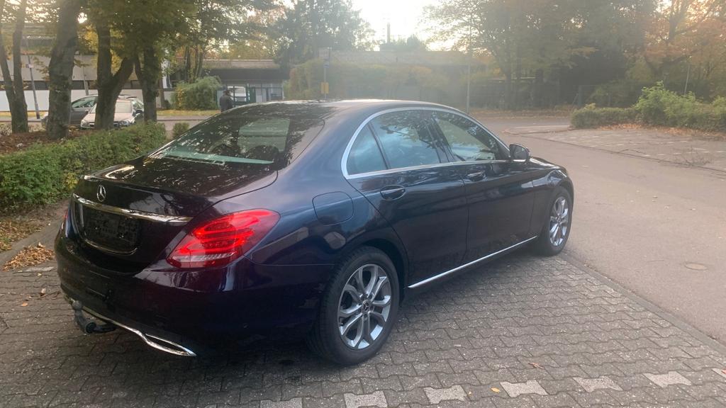 Mercedes-Benz C 250