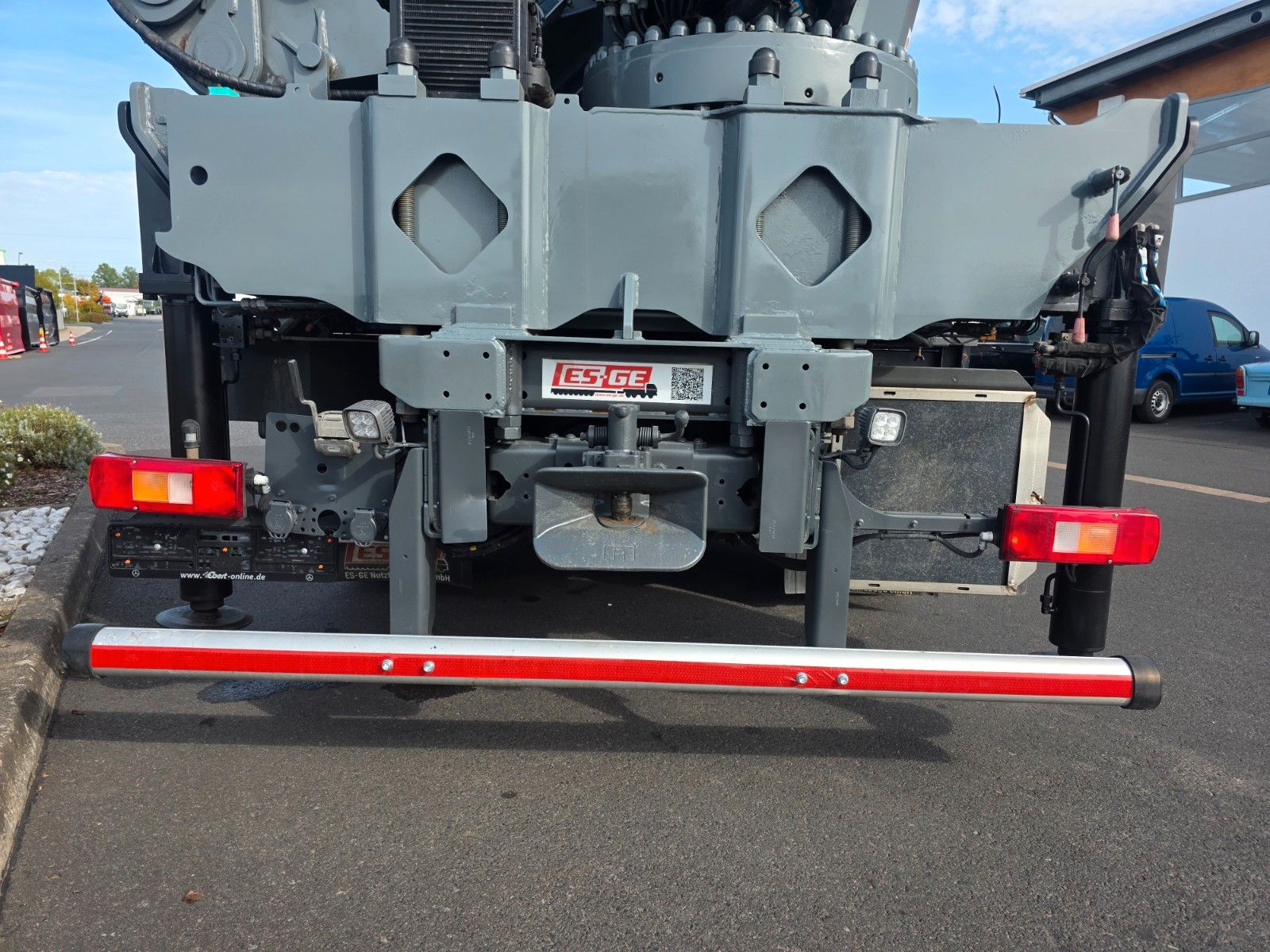 Fahrzeugabbildung Volvo FH 500 6x2 Heckkran MKG HLK 531 HP a5 Funk