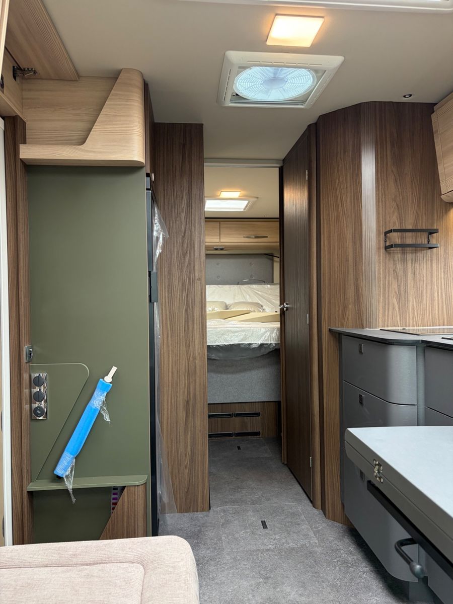 Fahrzeugabbildung Eura Mobil Profila T 726 QF